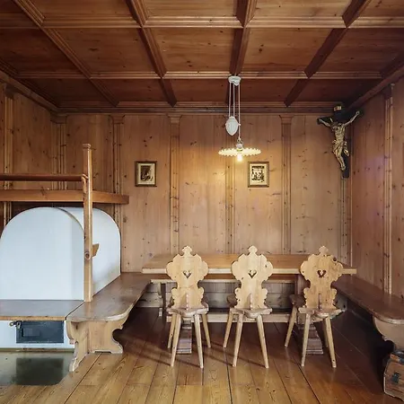 Verocai - Stayincortina Apartment