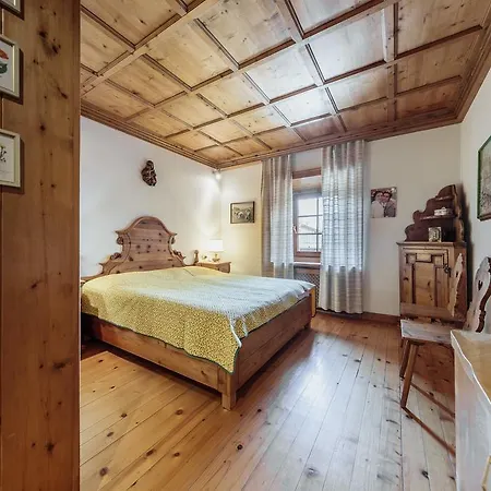 Apartment Verocai - Stayincortina